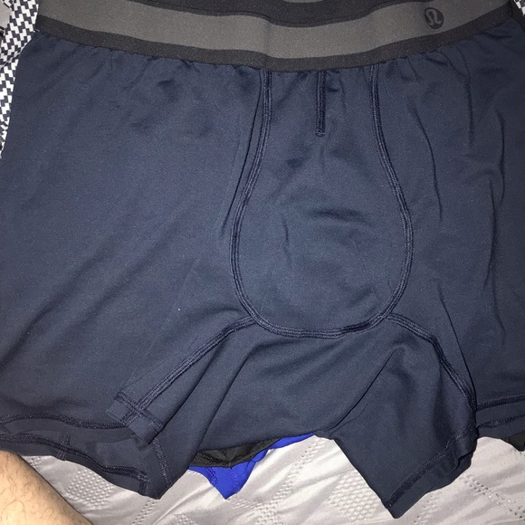 Lululemon “ always in motion” - Picture 4 of 6